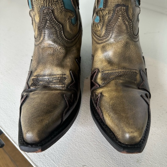 Smoky Mountain Western Boots | Distressed Gold Leather w/ Turquoise Inlay 7.5 - Picture 3 of 8